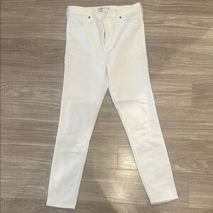 Women's Abercrombie White Jeans